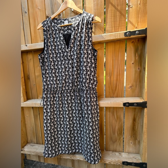 Gap Summer Dress - Picture 3 of 5